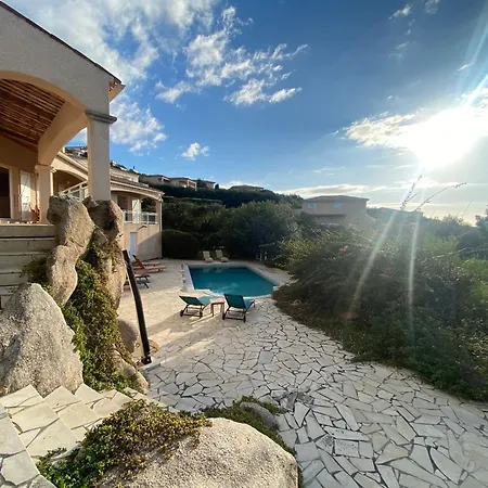 Villa 5 Pièces 8 Couchages