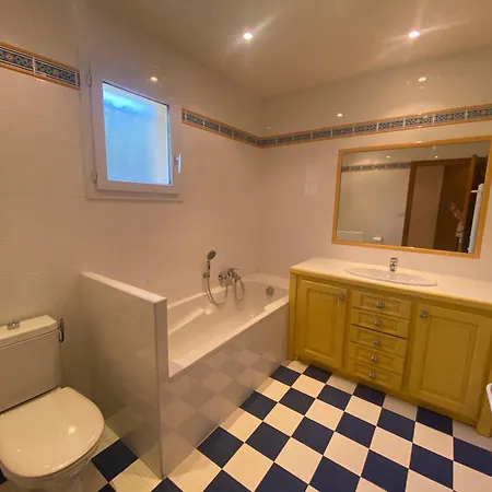 5 Pièces 8 Couchages Porticcio (Corsica)