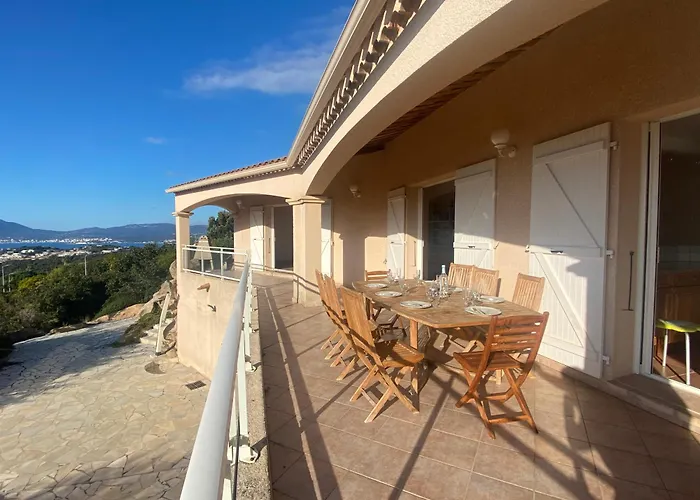 5 Pieces 8 Couchages