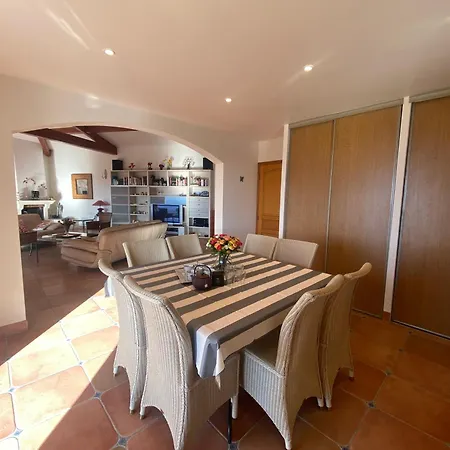 ヴィラ 5 Pieces 8 Couchages ポルティシオ