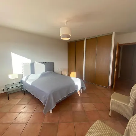 5 Pieces 8 Couchages ポルティシオ