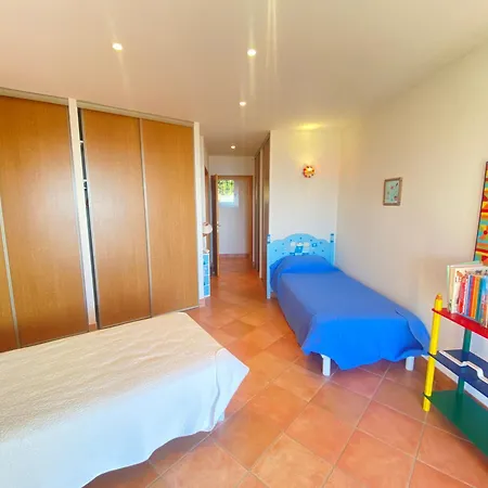 ヴィラ 5 Pieces 8 Couchages