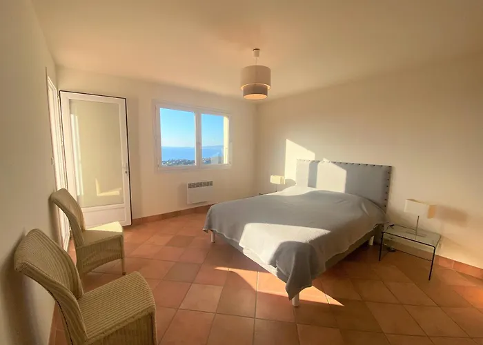 Villa 5 Pieces 8 Couchages Porticcio (Corsica)