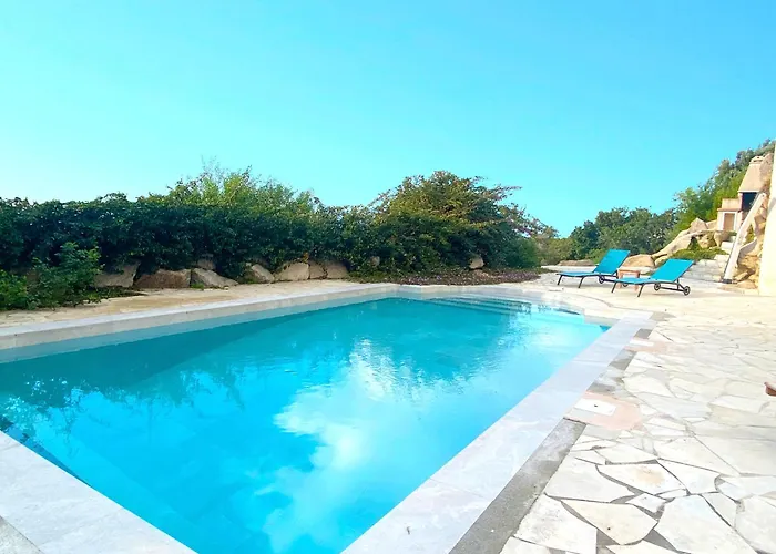 5 Pieces 8 Couchages * Porticcio (Corsica)